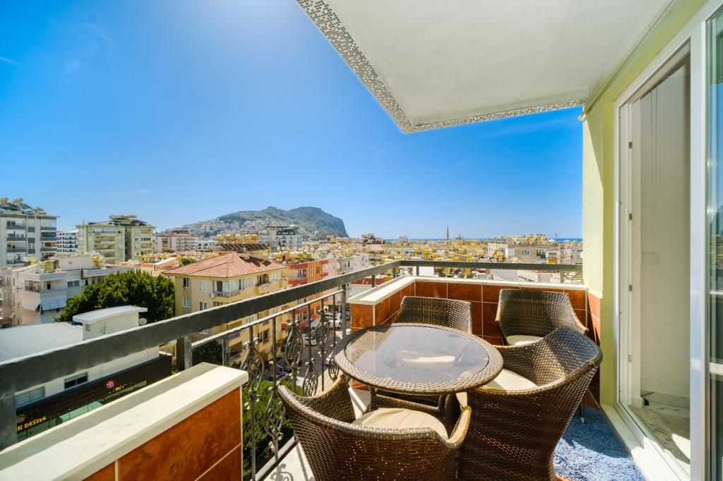 Квартира в Алании, Турция, 160 м² - фото 1