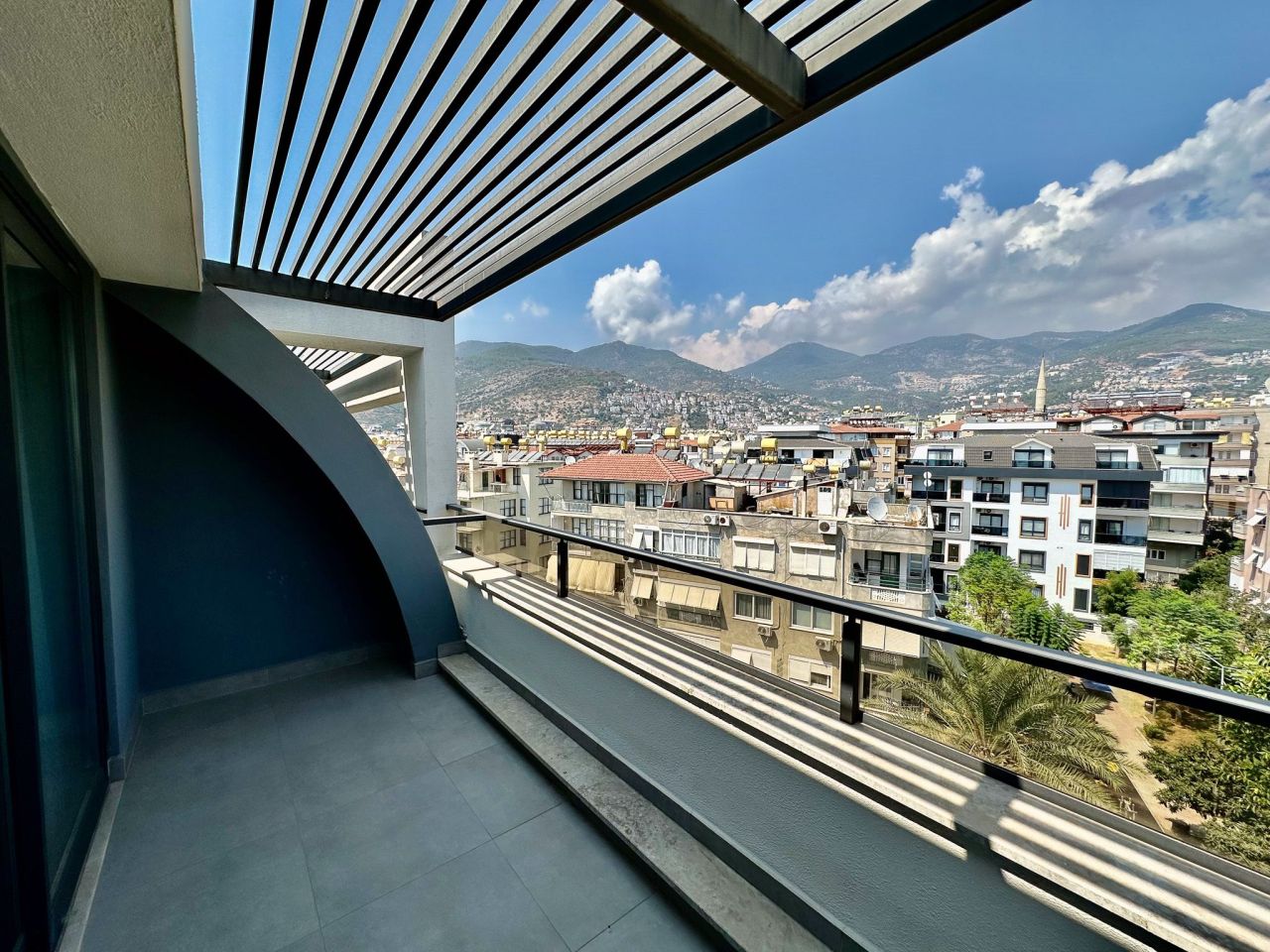 Квартира в Алании, Турция, 120 м² - фото 1