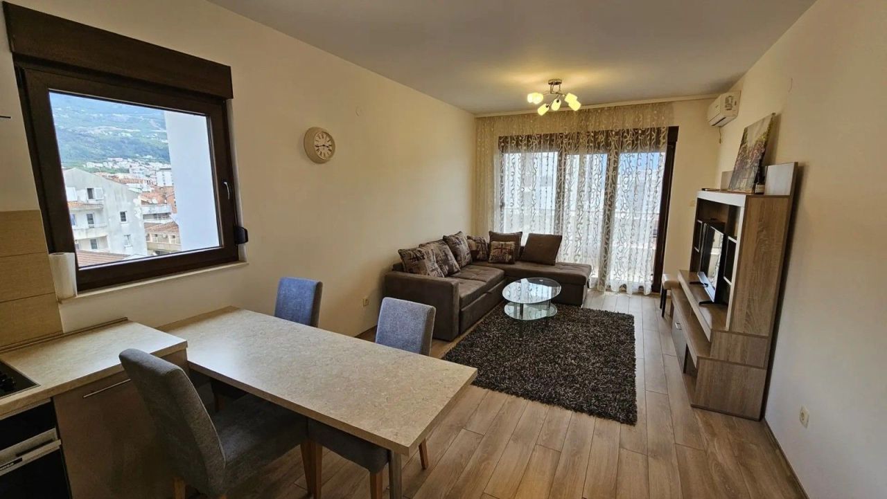 Квартира в Будве, Черногория, 51 м² - фото 1