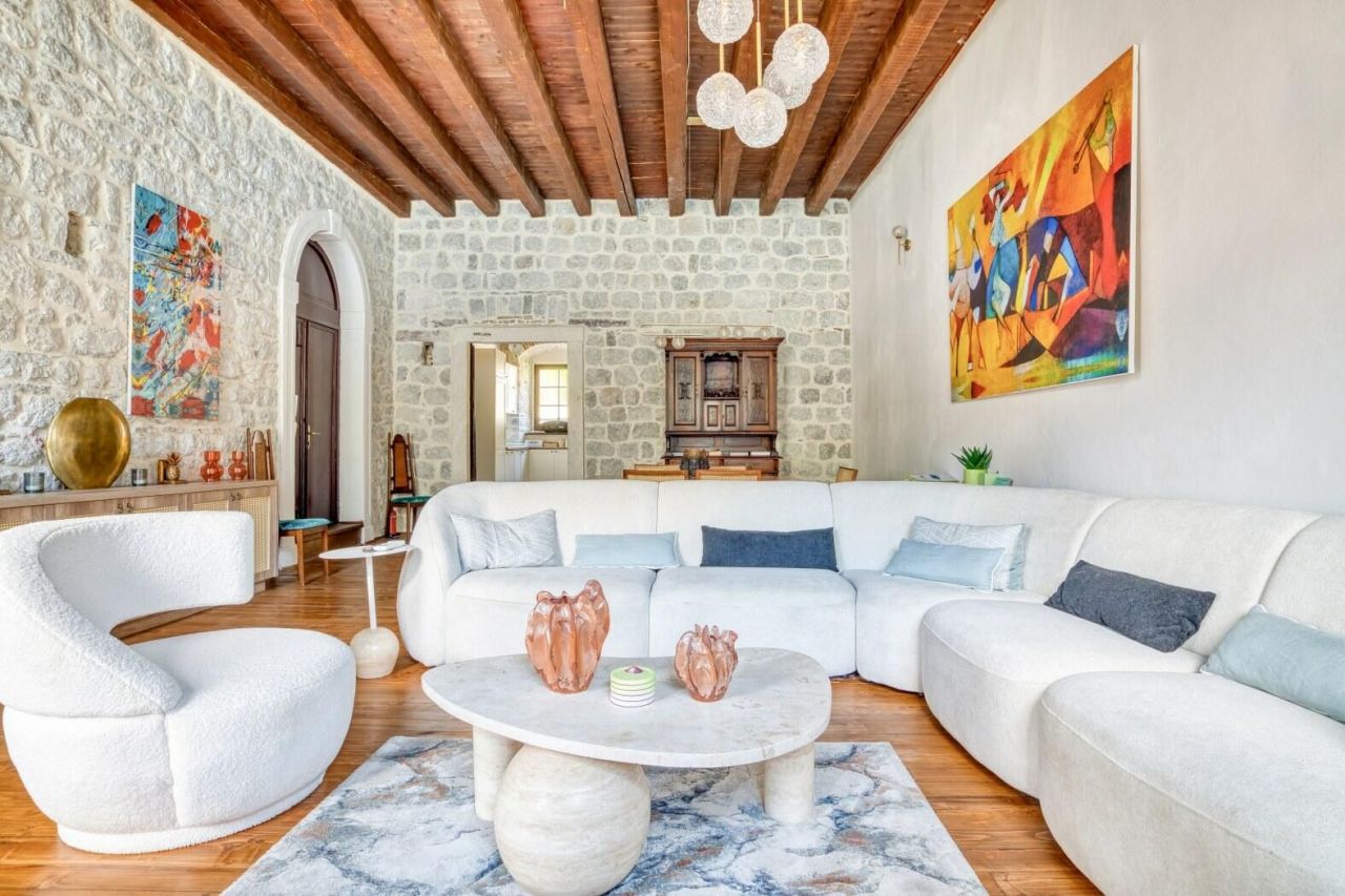 Квартира в Доброте, Черногория, 129 м² - фото 5