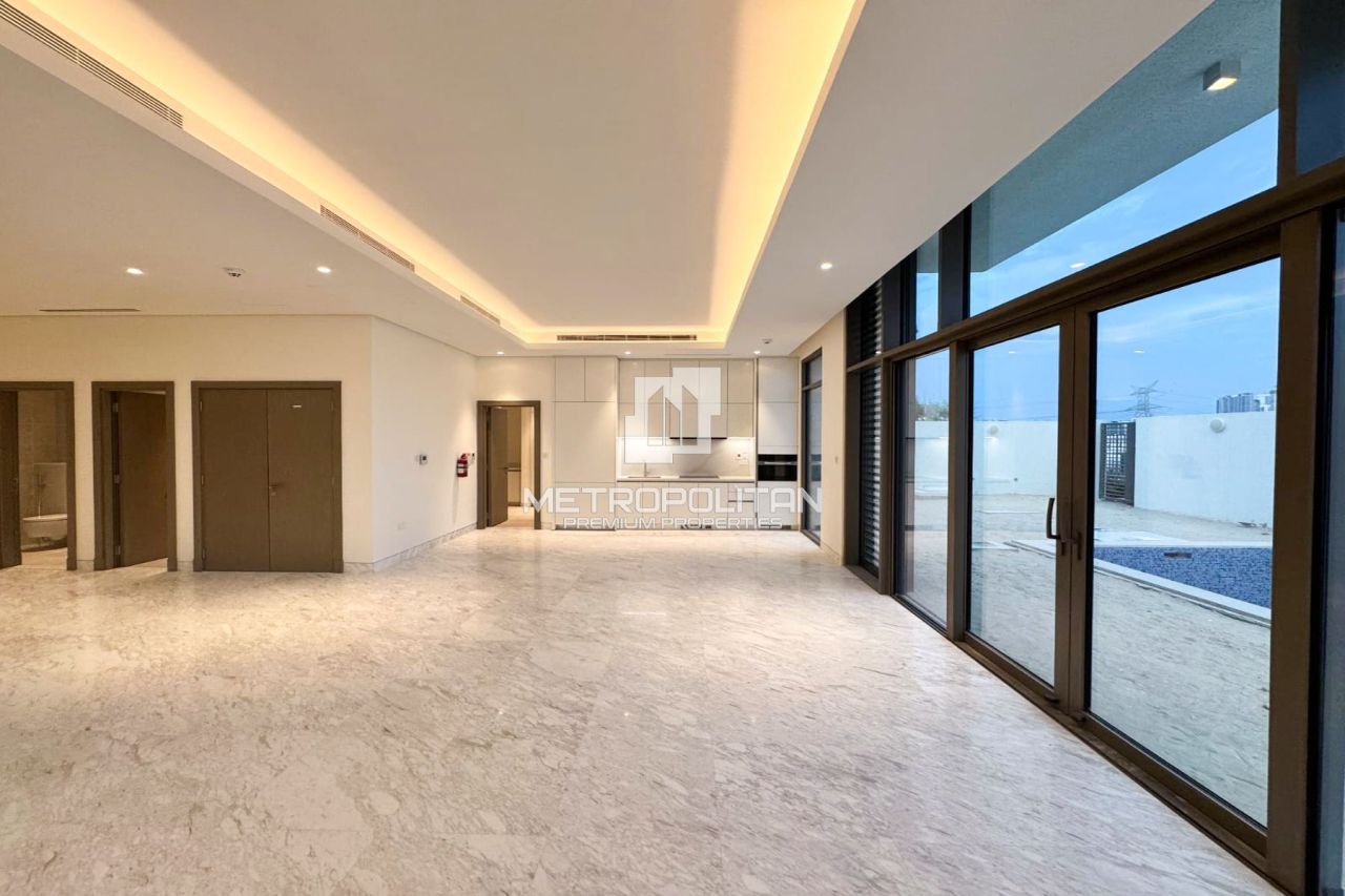 Вилла в Дубае, ОАЭ, 629 м² - фото 1