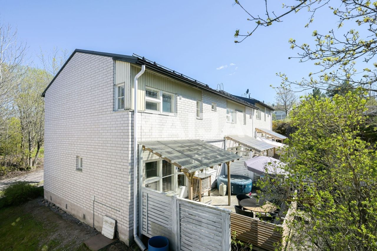 Квартира в Хельсинки, Финляндия, 97 м² - фото 1