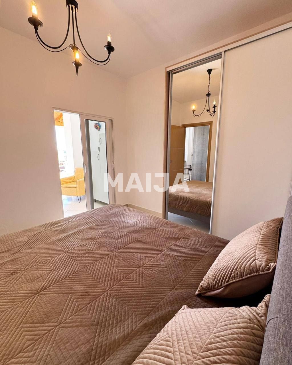 Квартира в Саранде, Албания, 165 м² - фото 1