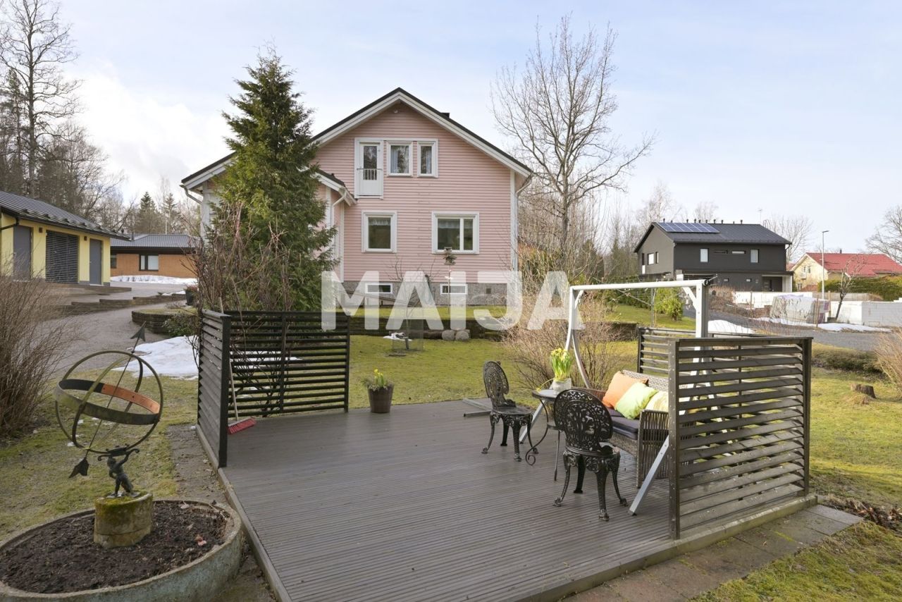 Дом в Хельсинки, Финляндия, 100 м² - фото 1