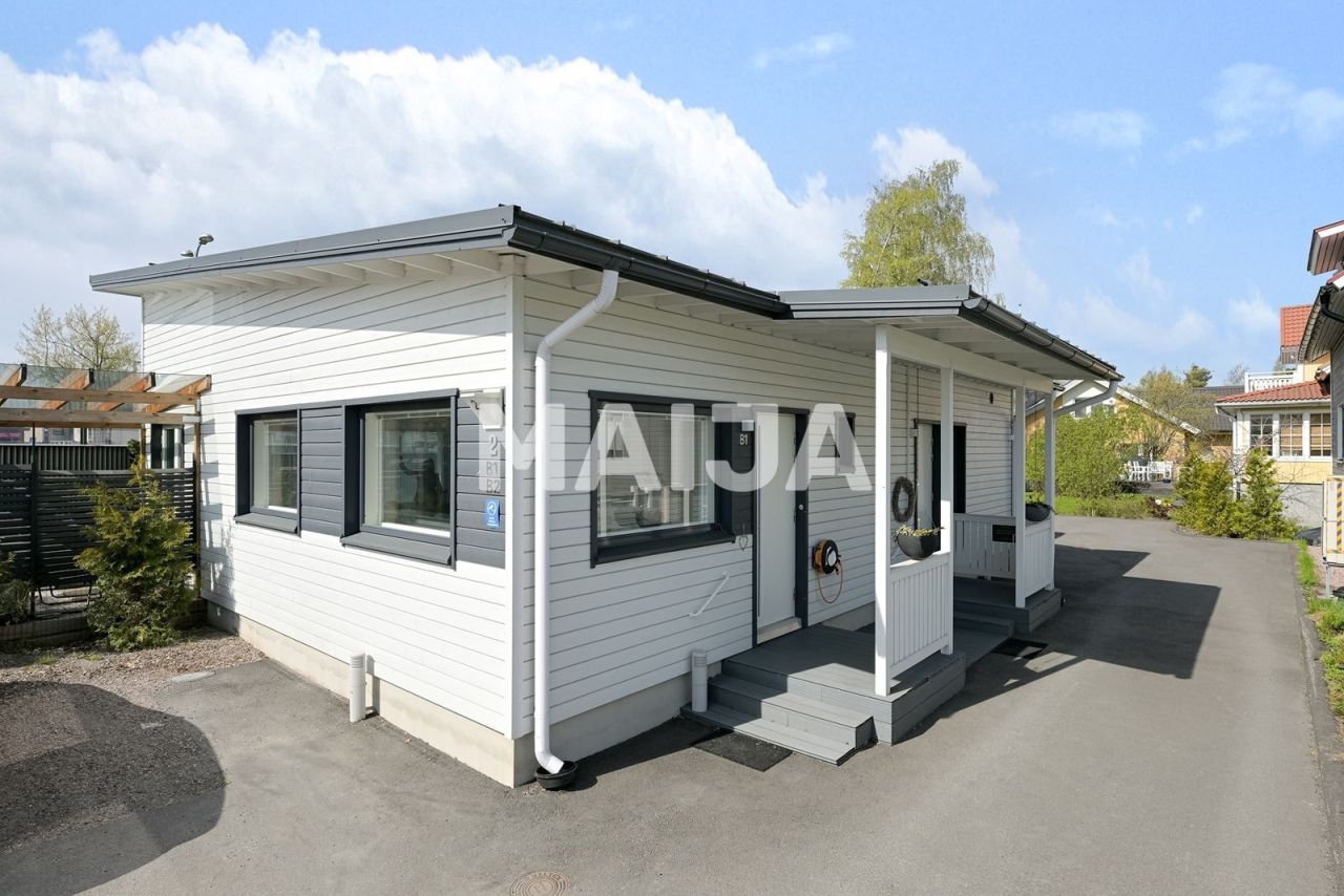 Дом в Вантаа, Финляндия, 89 м² - фото 1