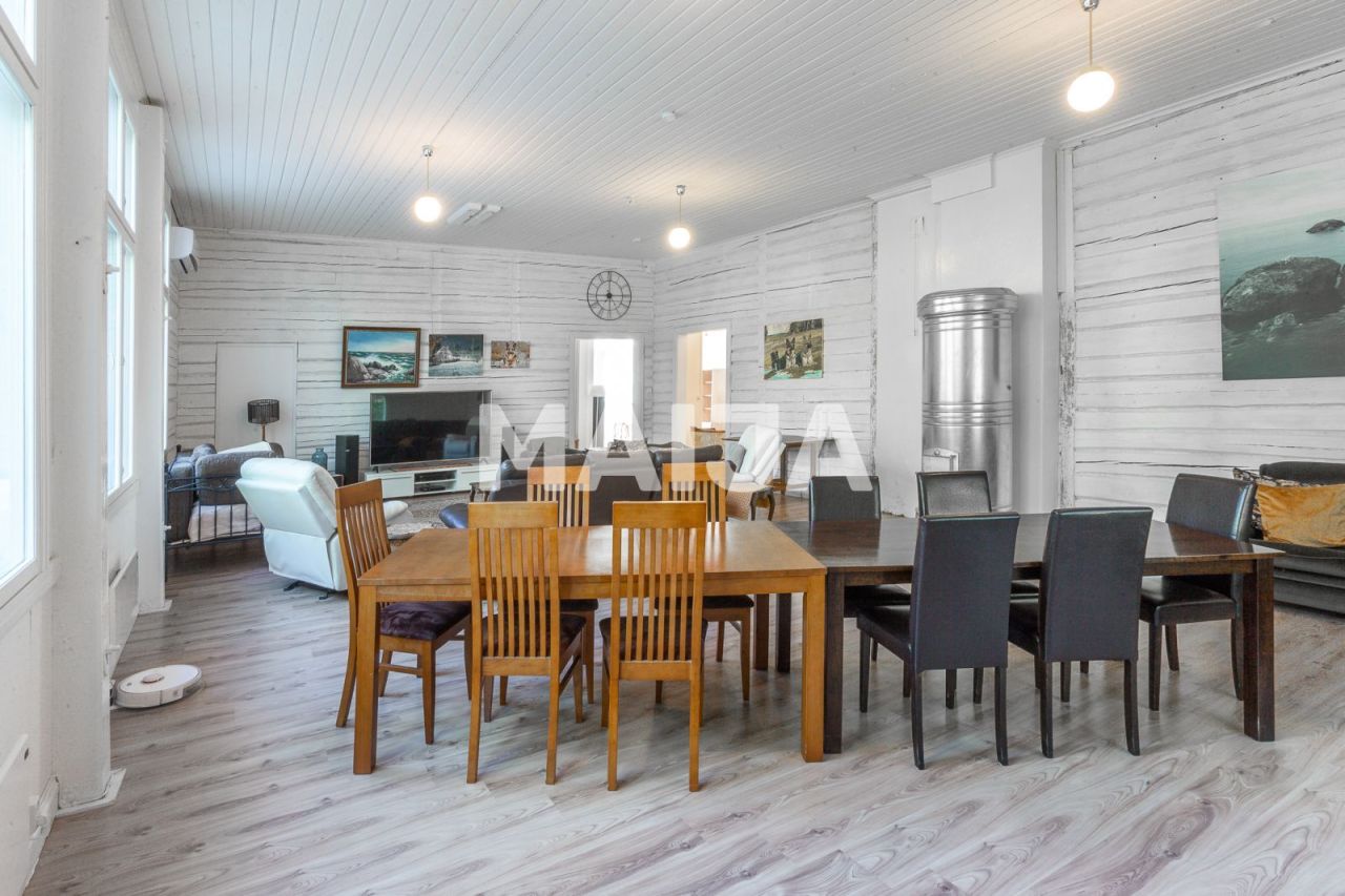 Дом в Котке, Финляндия, 371 м² - фото 4