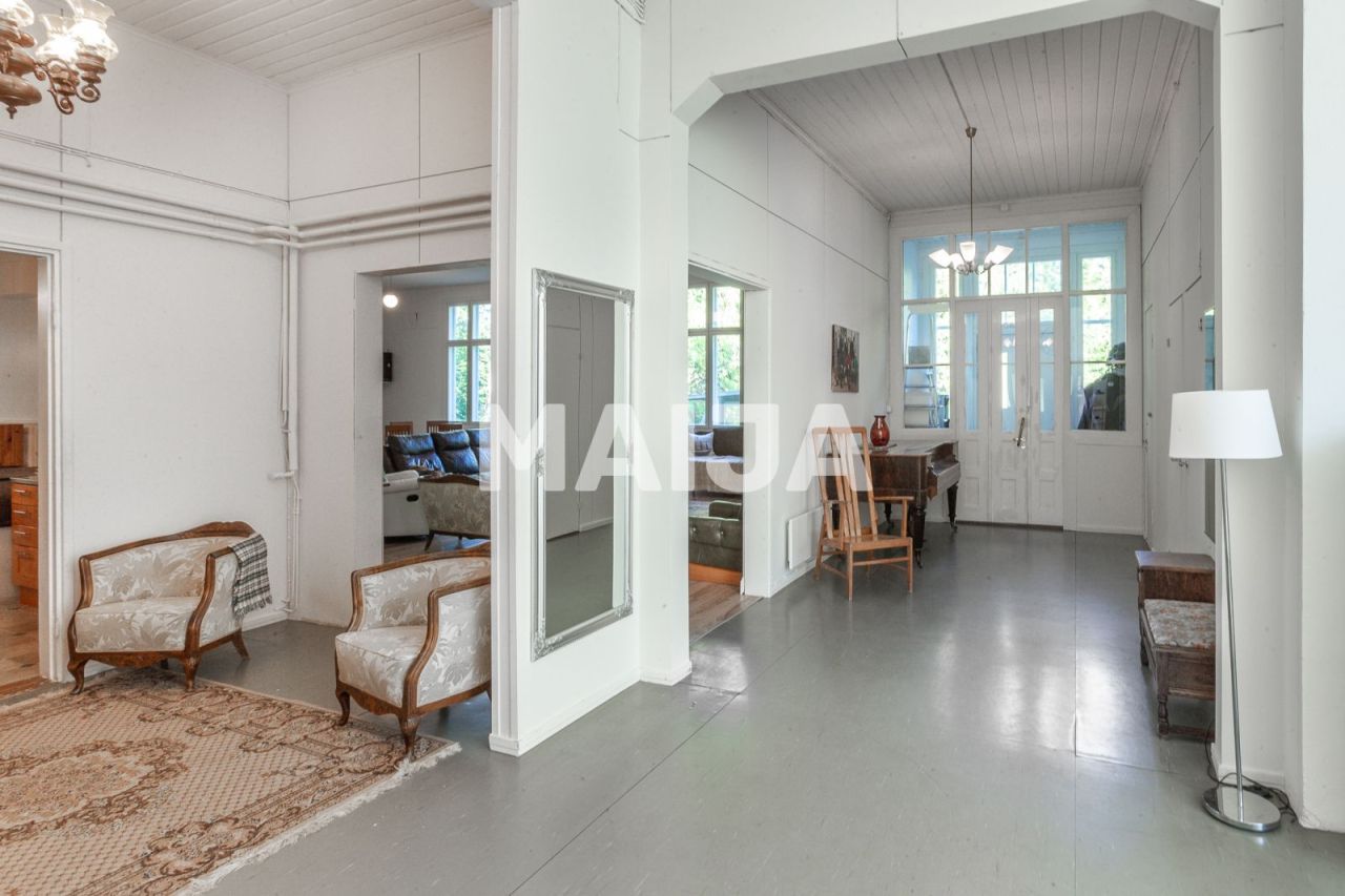 Дом в Котке, Финляндия, 371 м² - фото 5