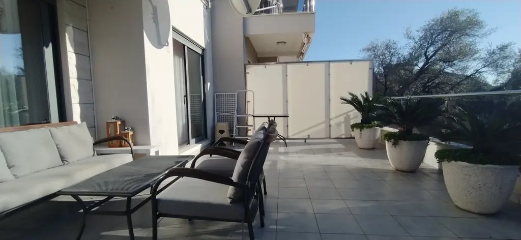 Квартира в Бечичи, Черногория, 76 м² - фото 3