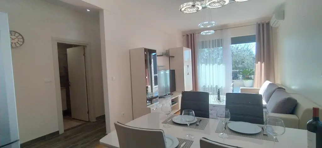 Квартира в Бечичи, Черногория, 76 м² - фото 8