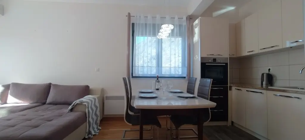 Квартира в Бечичи, Черногория, 76 м² - фото 10