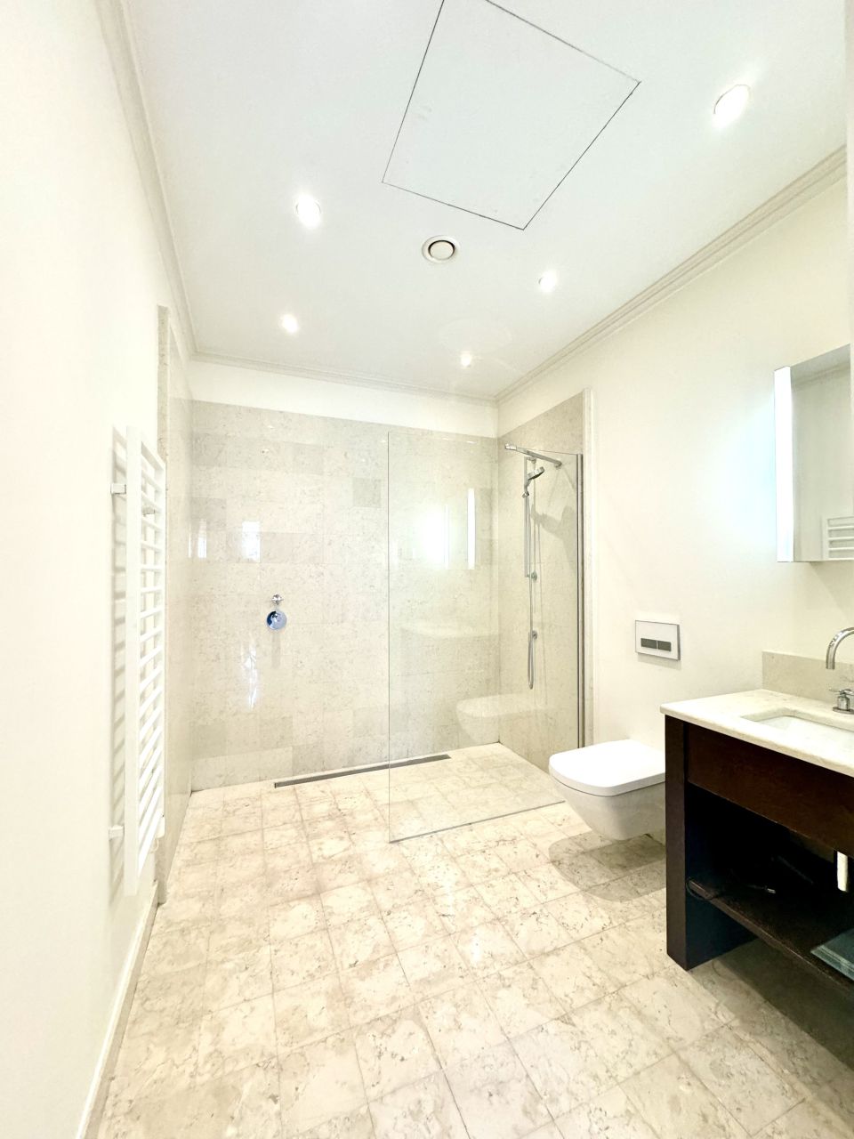 Квартира в Тивате, Черногория, 223 м² - фото 12