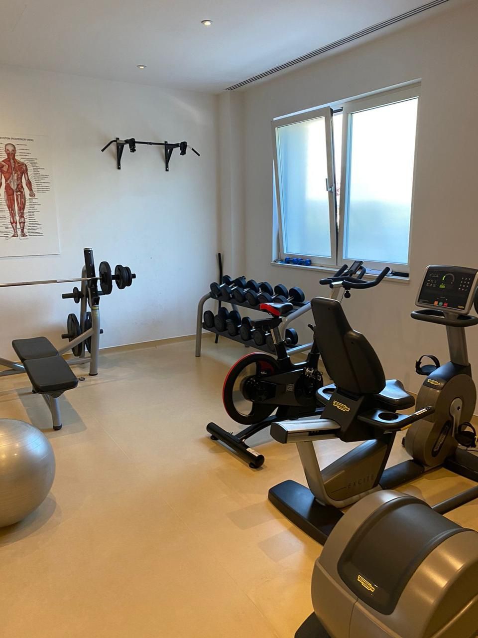 Квартира в Тивате, Черногория, 223 м² - фото 15