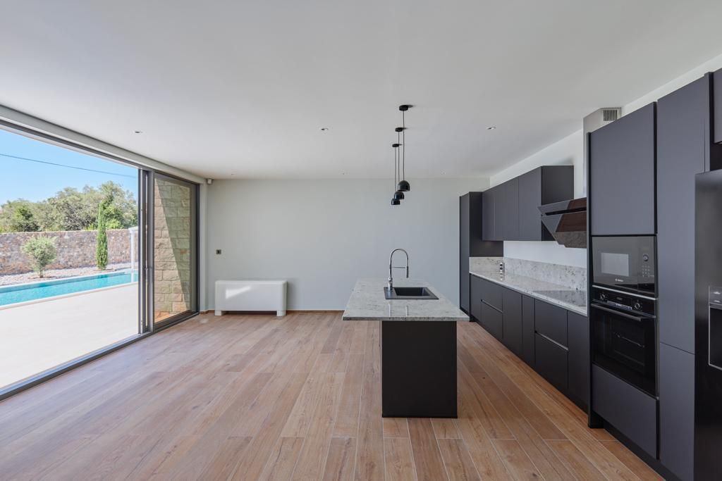 Вилла в Тивате, Черногория, 432 м² - фото 5