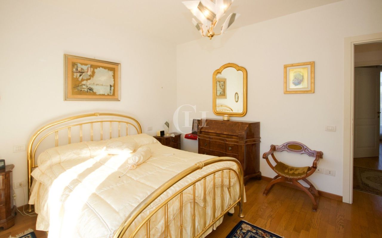 Вилла в Лидо ди Езоло, Италия, 158 м² - фото 10