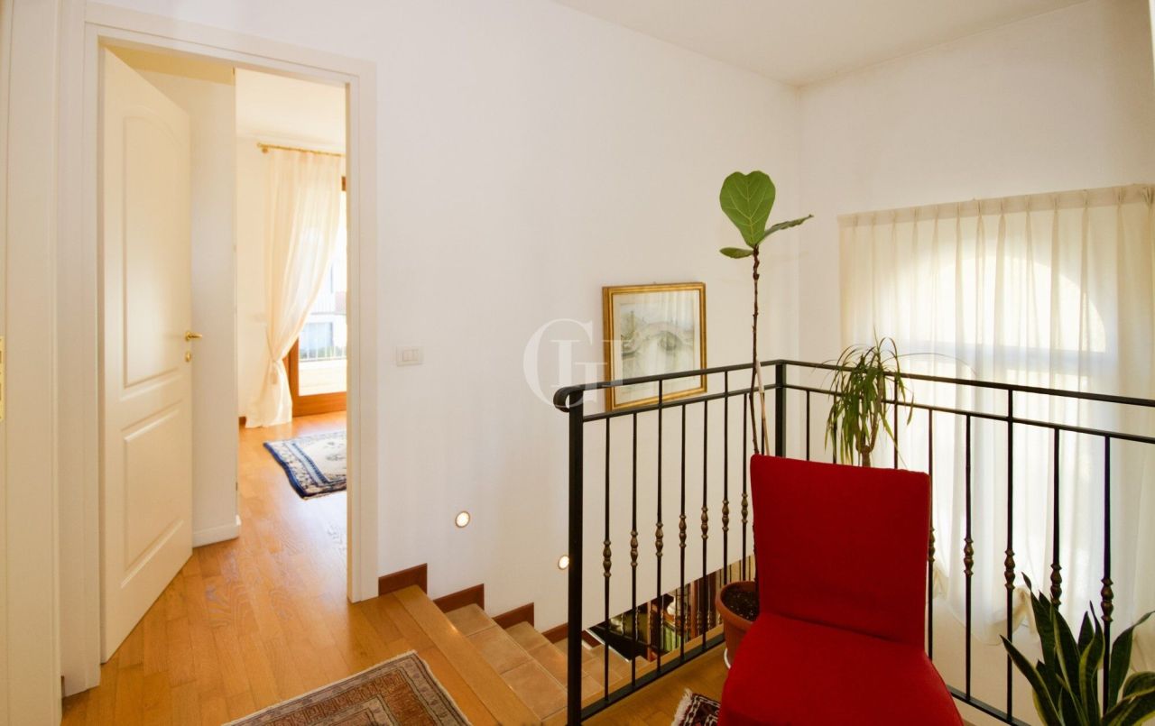 Вилла в Лидо ди Езоло, Италия, 158 м² - фото 15