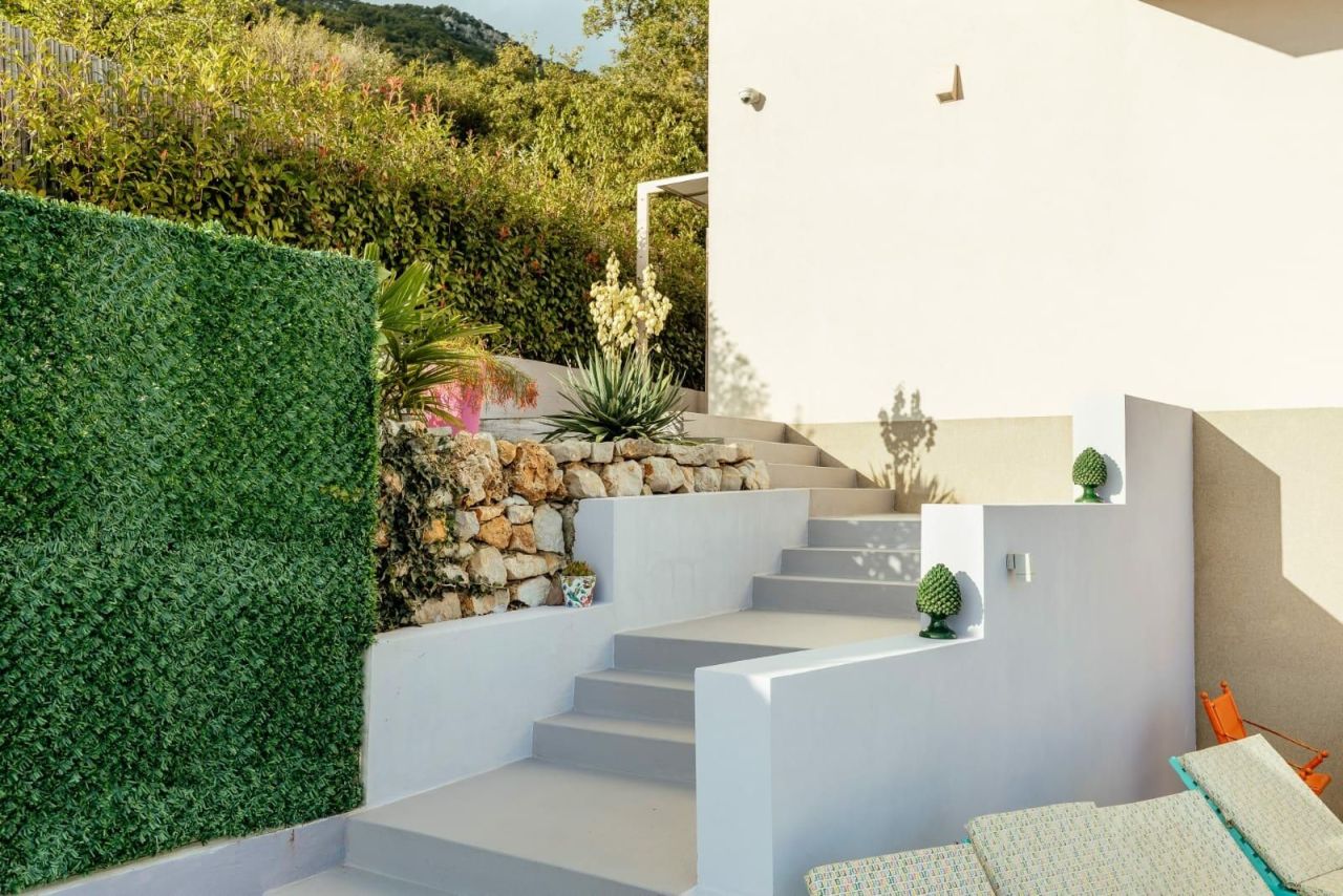 Дом в Херцег-Нови, Черногория, 115 м² - фото 4