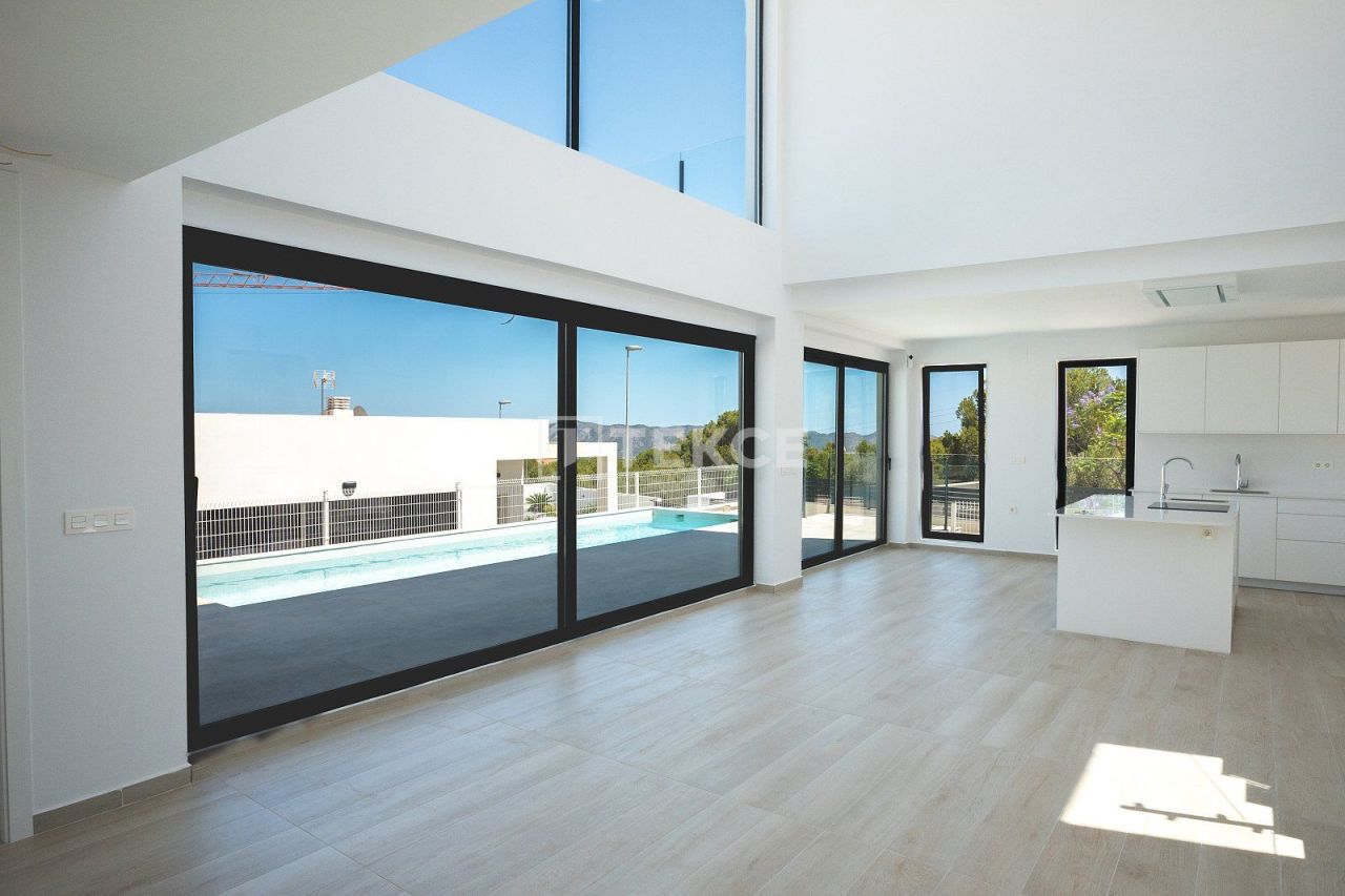 Вилла в Полопе, Испания, 150 м² - фото 10