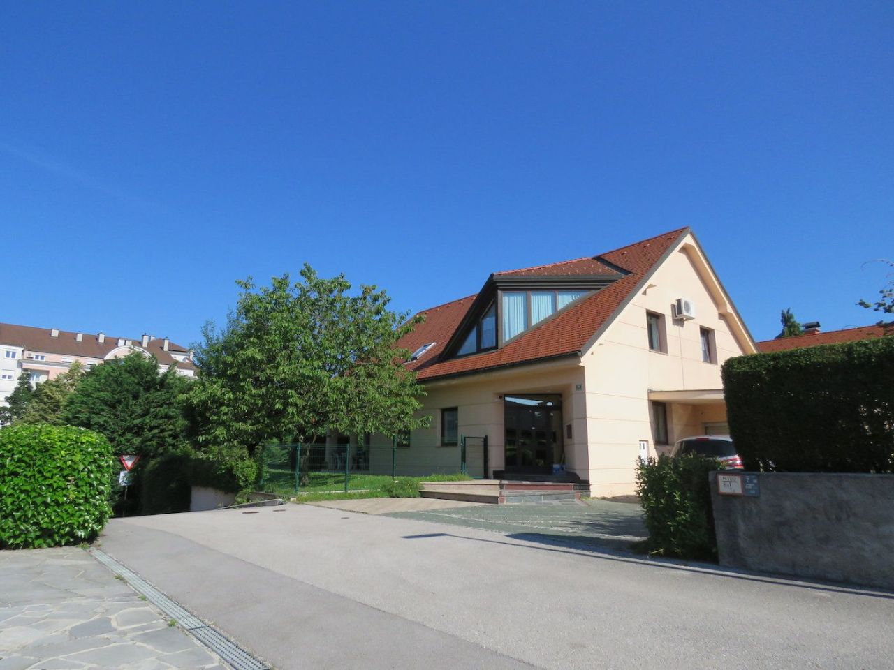 Дом в Любляне, Словения, 485 м² - фото 1