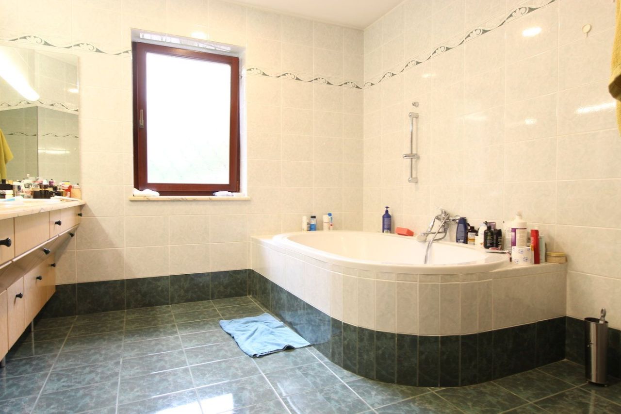 Дом в Любляне, Словения, 485 м² - фото 10