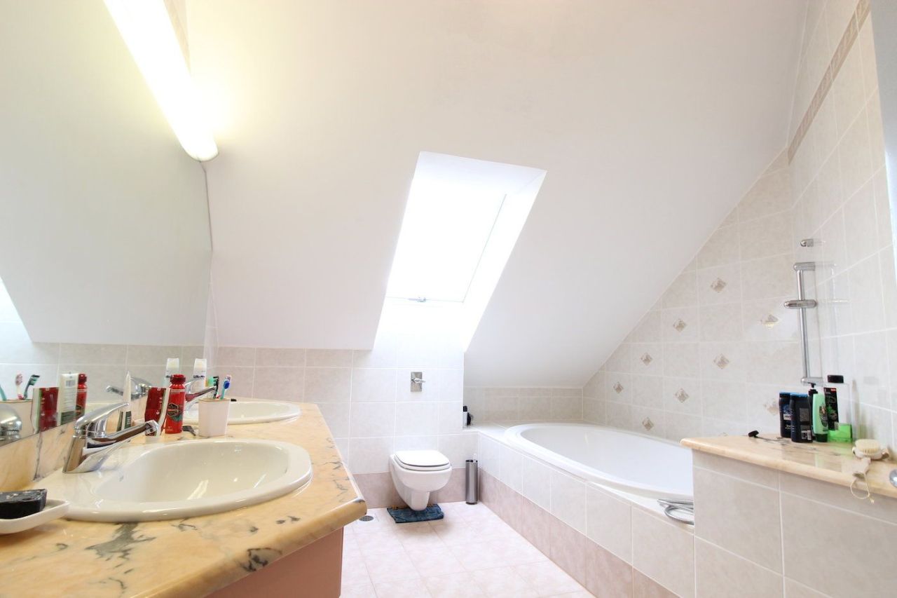 Дом в Любляне, Словения, 485 м² - фото 16