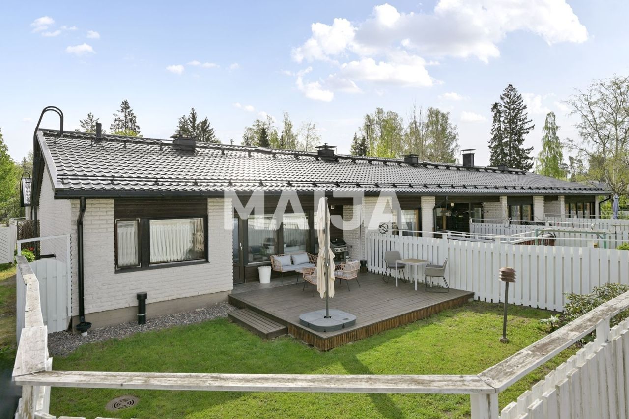 Квартира в Вантаа, Финляндия, 84 м² - фото 1