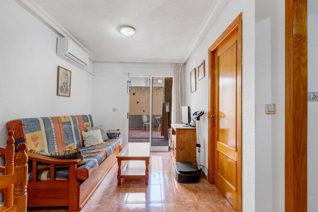 Квартира в Торревьехе, Испания, 69 м² - фото 3