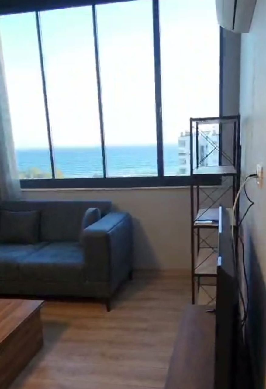 Квартира в Мерсине, Турция, 85 м² - фото 1