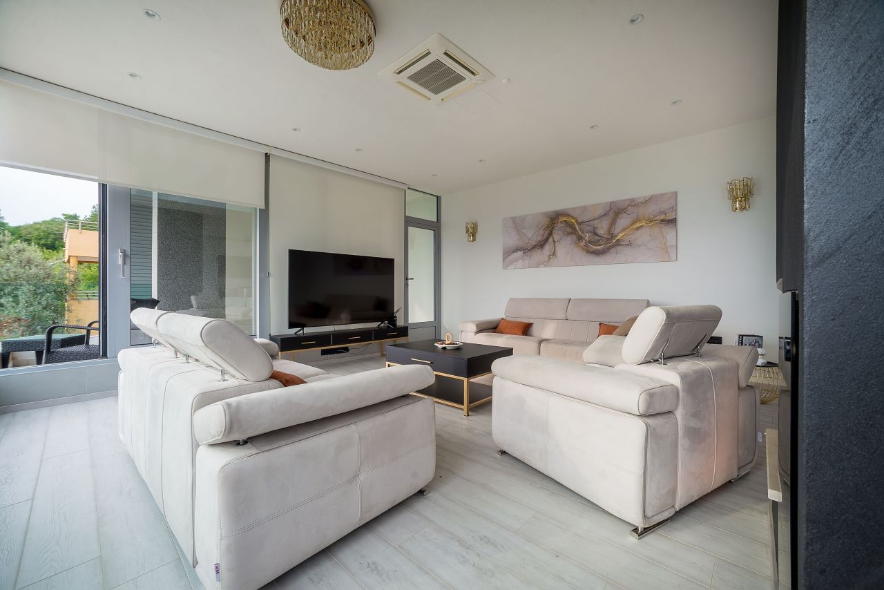 Дом в Которе, Черногория, 255 м² - фото 2