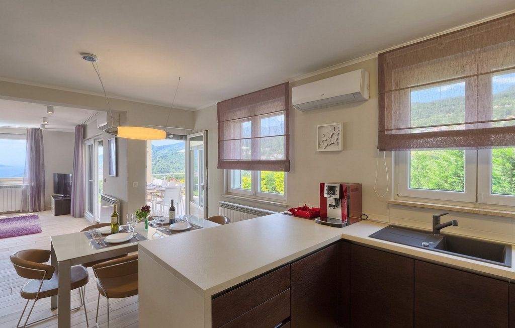 Вилла Poljane, Хорватия, 275 м² - фото 9