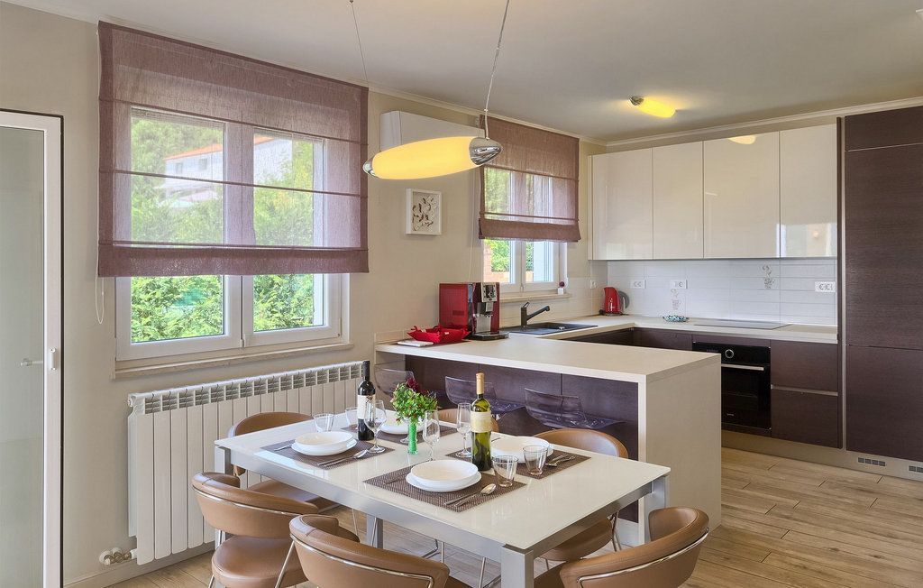 Вилла Poljane, Хорватия, 275 м² - фото 10