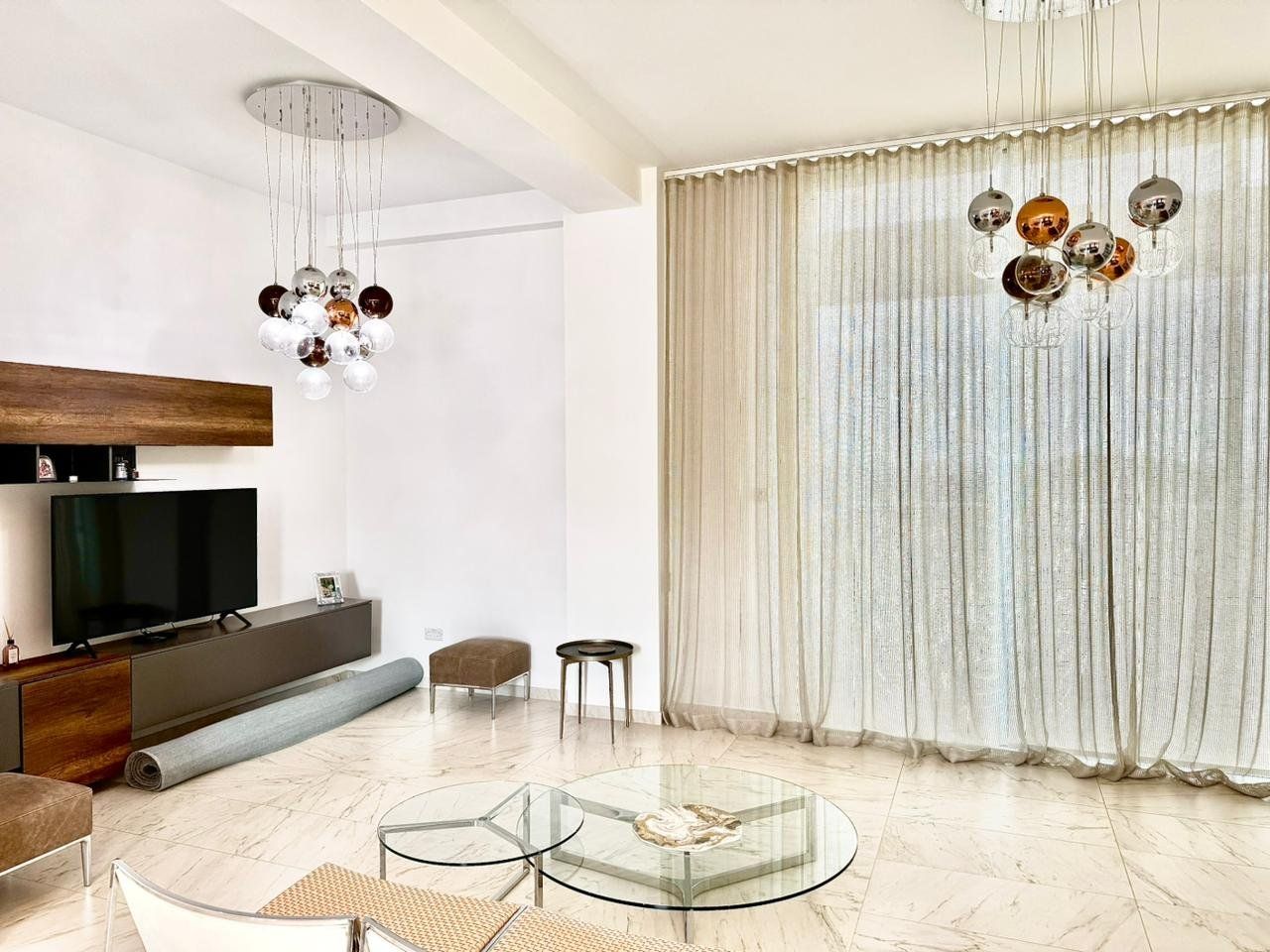 Апартаменты в Агиос Тихоне, Кипр, 345 м² - фото 1