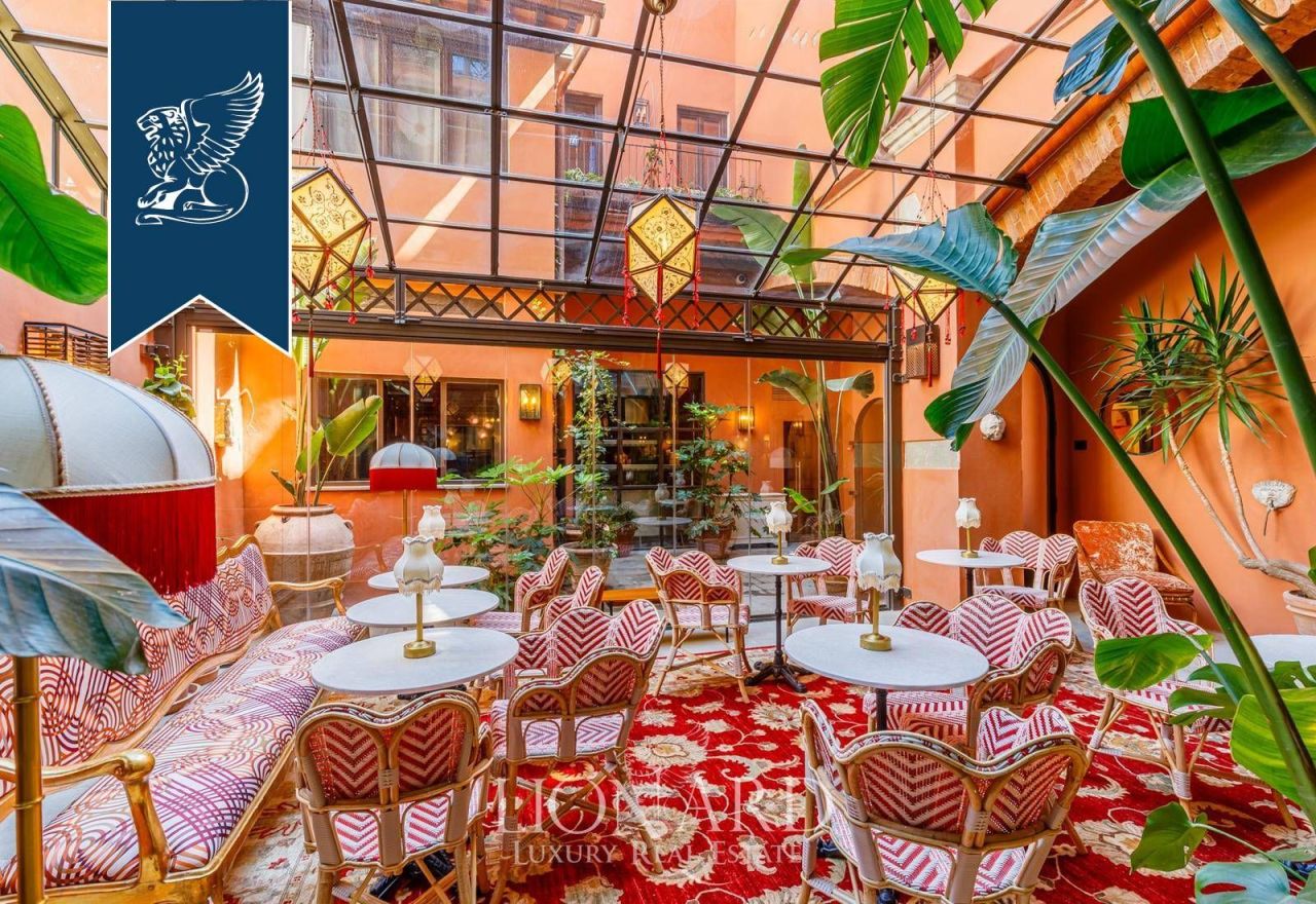 Отель, гостиница во Флоренции, Италия, 1 380 м² - фото 3