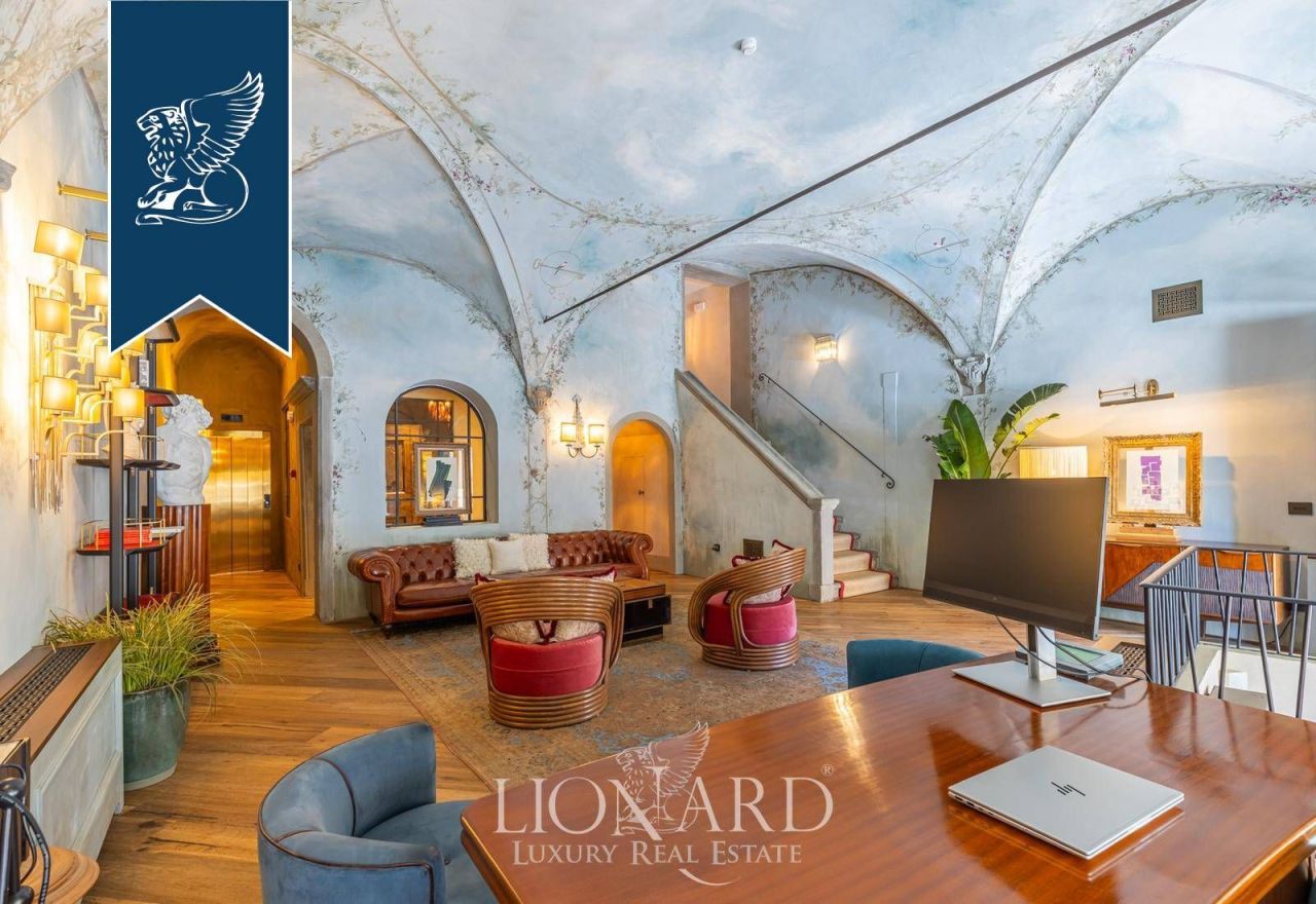 Отель, гостиница во Флоренции, Италия, 1 380 м² - фото 5