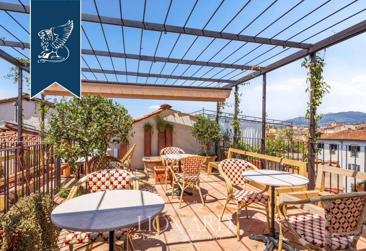 Отель, гостиница во Флоренции, Италия, 1 380 м² - фото 8