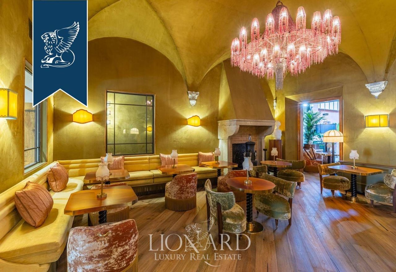 Отель, гостиница во Флоренции, Италия, 1 380 м² - фото 13