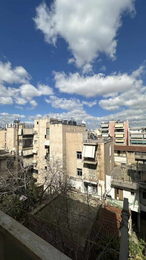 Квартира в Афинах, Греция, 47 м² - фото 1