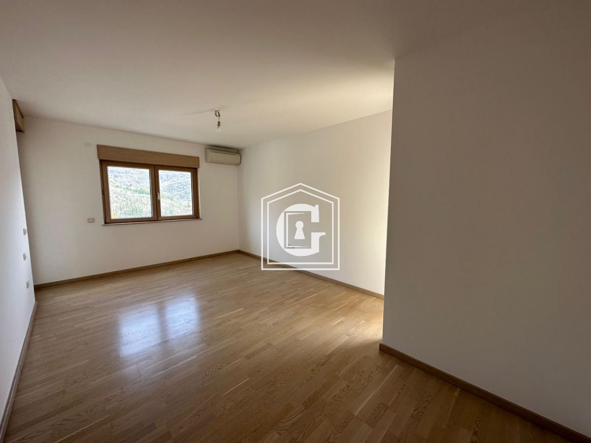 Апартаменты в Бечичи, Черногория, 105 м² - фото 11