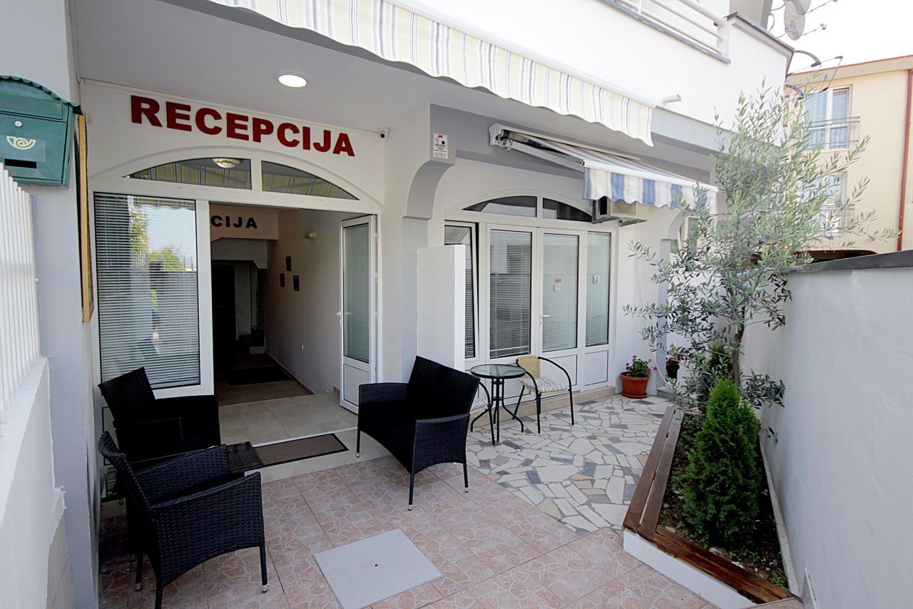 Отель, гостиница в Баре, Черногория, 552 м² - фото 1