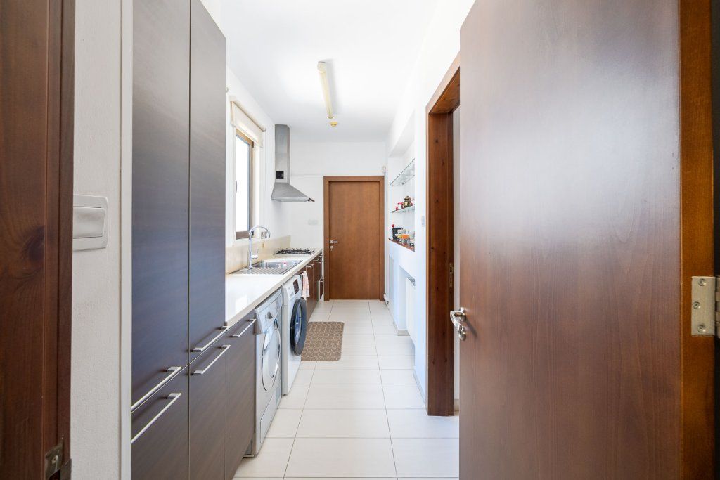 Квартира в Ларнаке, Кипр, 400 м² - фото 6