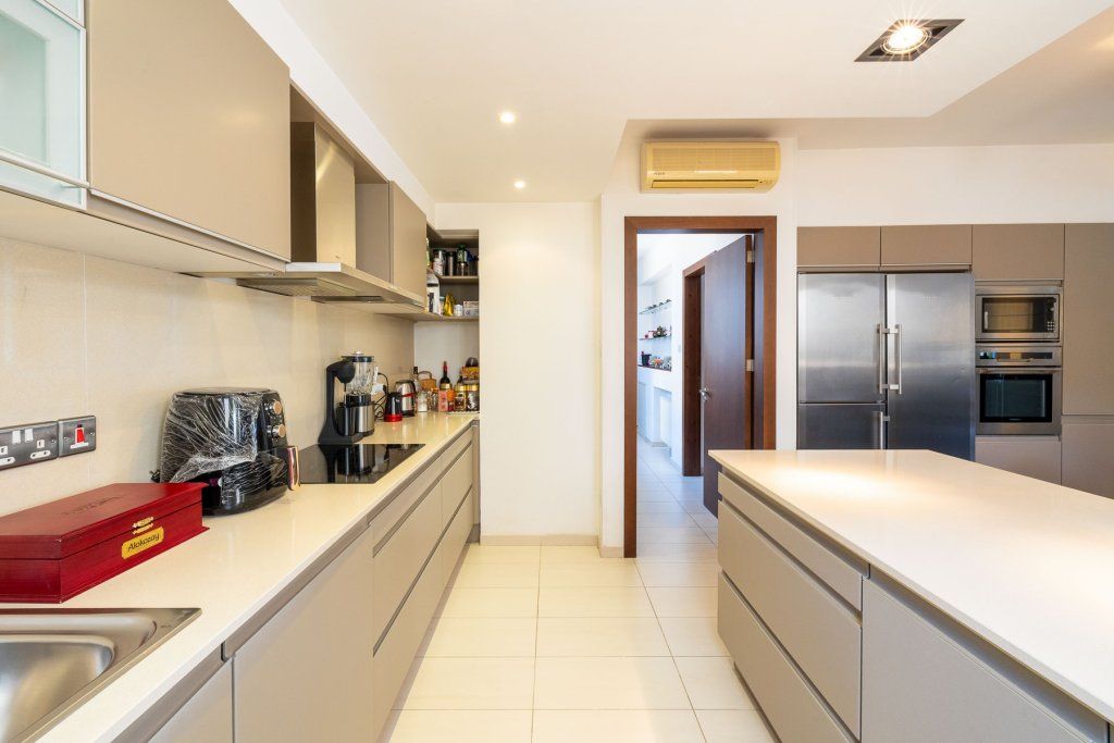 Квартира в Ларнаке, Кипр, 400 м² - фото 8