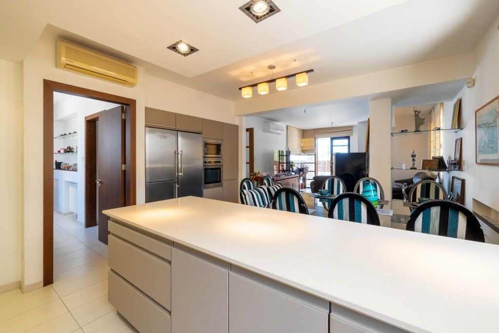 Квартира в Ларнаке, Кипр, 400 м² - фото 9