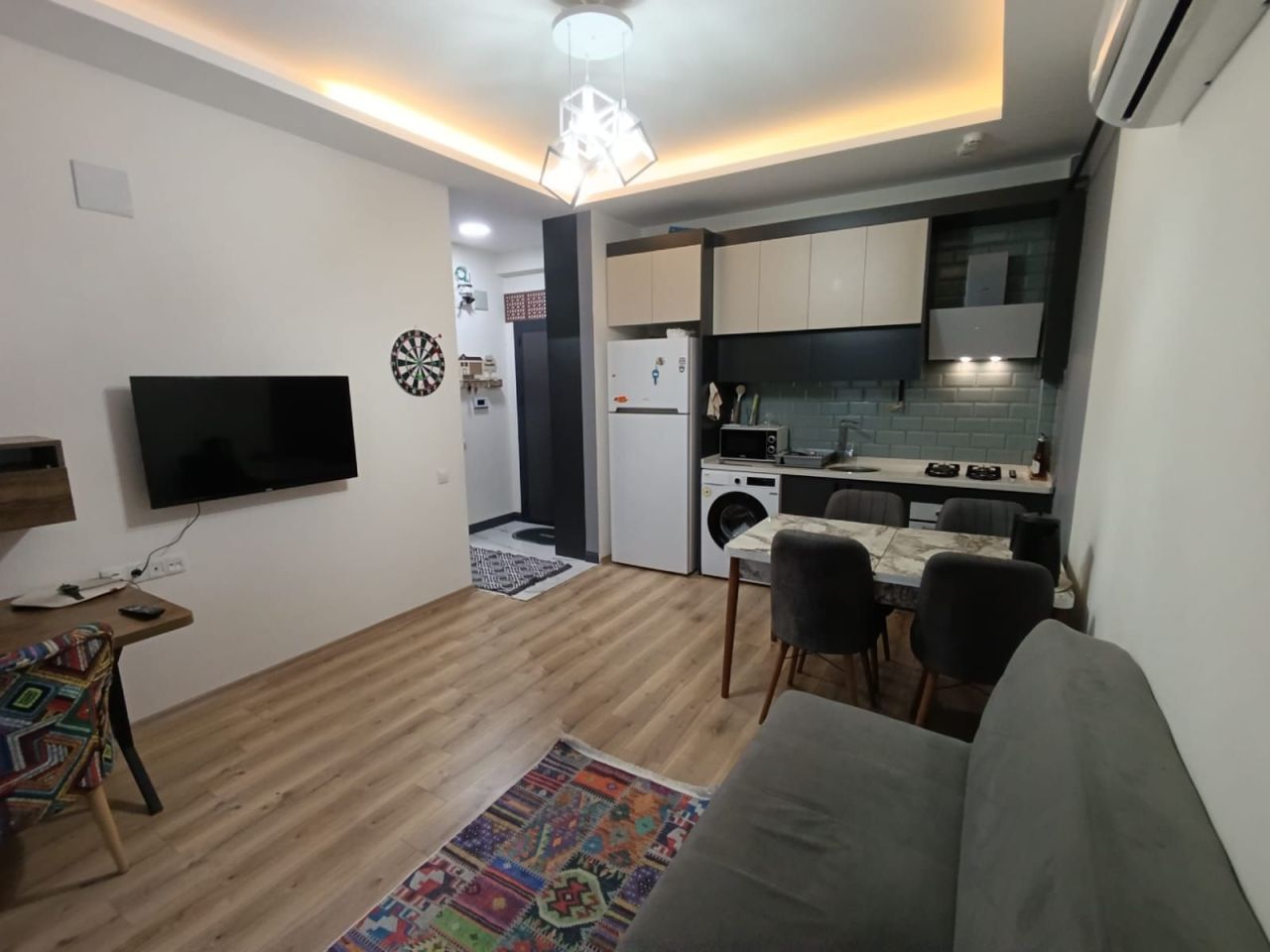 Квартира в Мерсине, Турция, 50 м² - фото 1