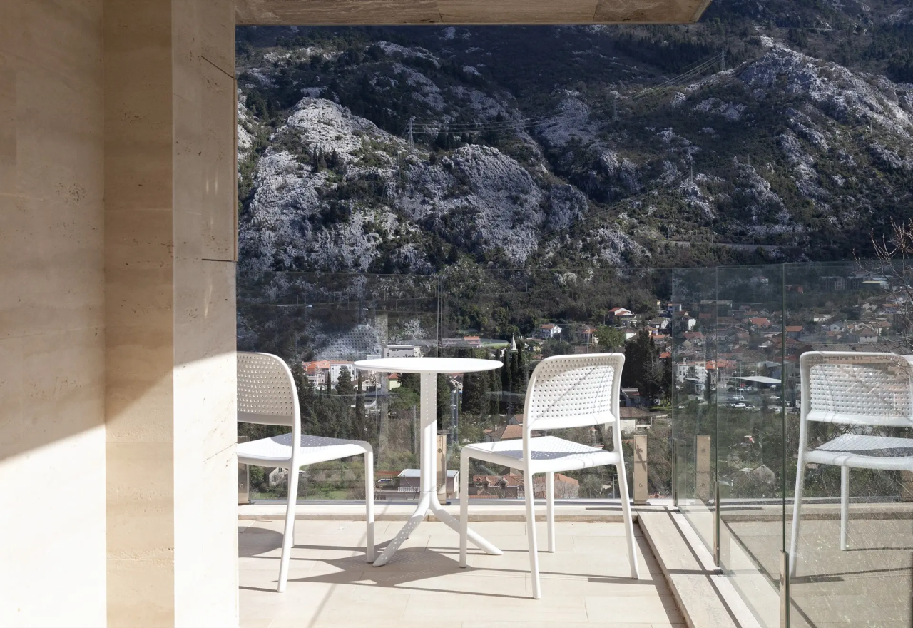 Квартира в Доброте, Черногория, 136 м² - фото 8