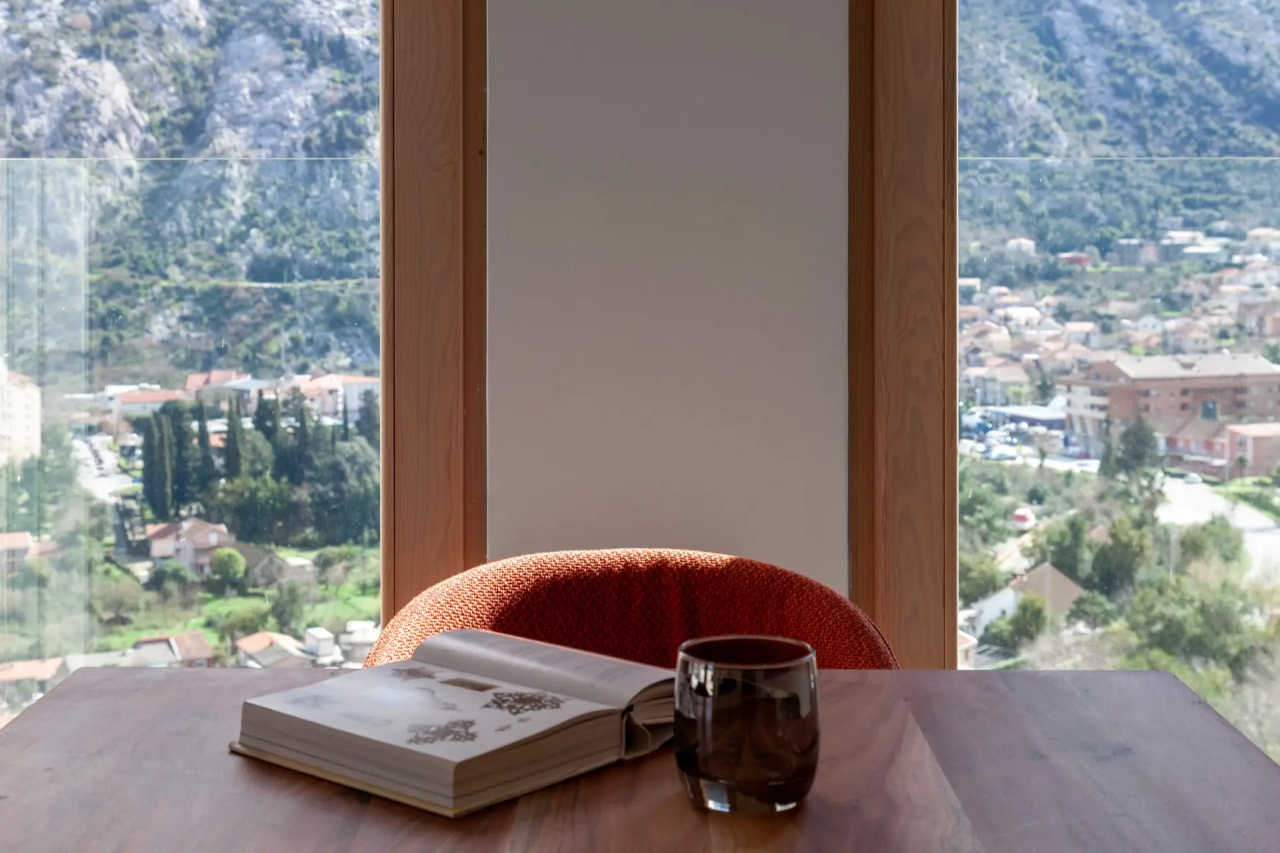 Квартира в Доброте, Черногория, 136 м² - фото 7