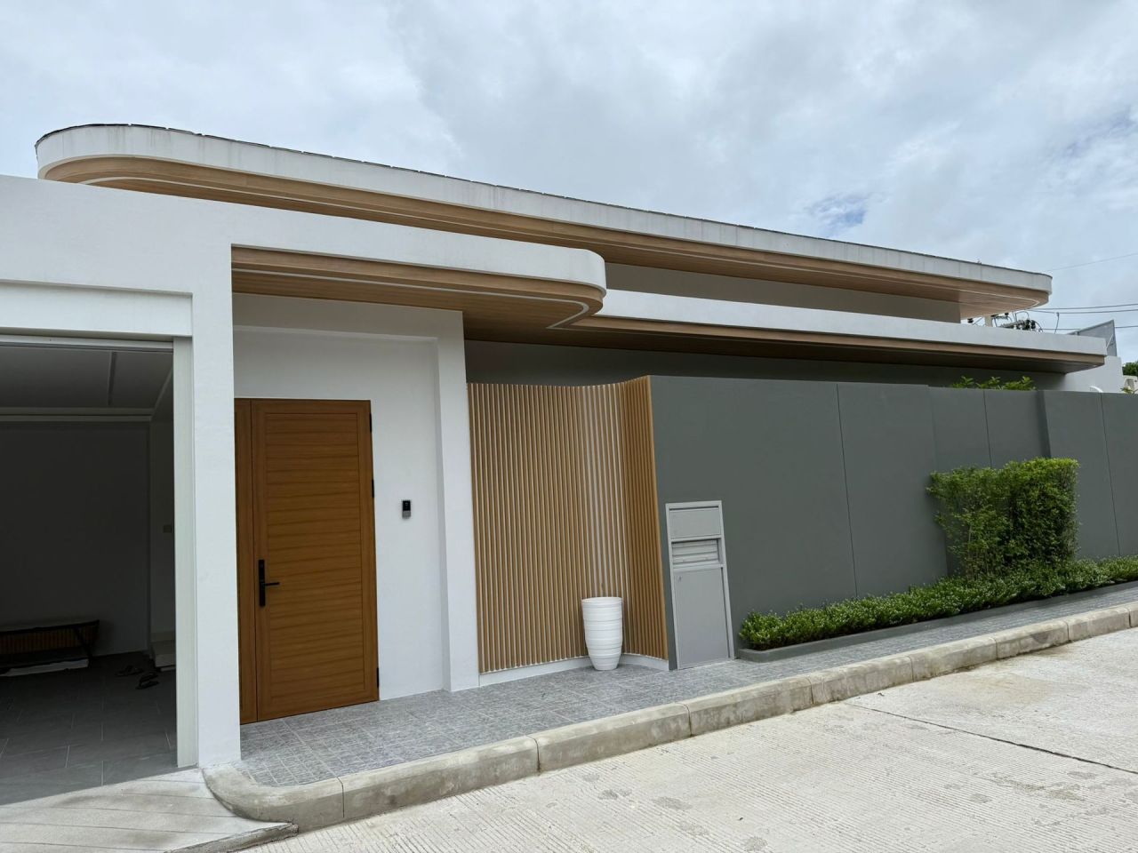 Вилла на пляже Лаян, Таиланд, 315 м² - фото 2