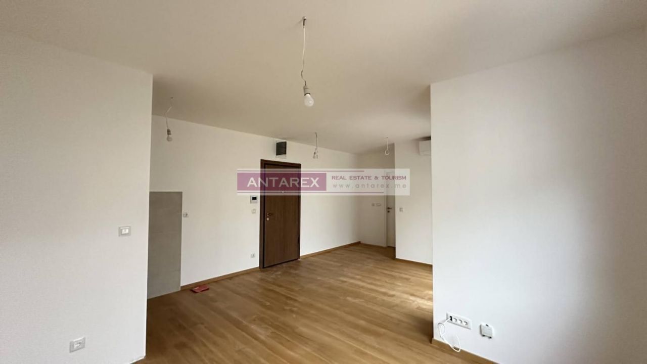 Апартаменты в Бечичи, Черногория, 43 м² - фото 2