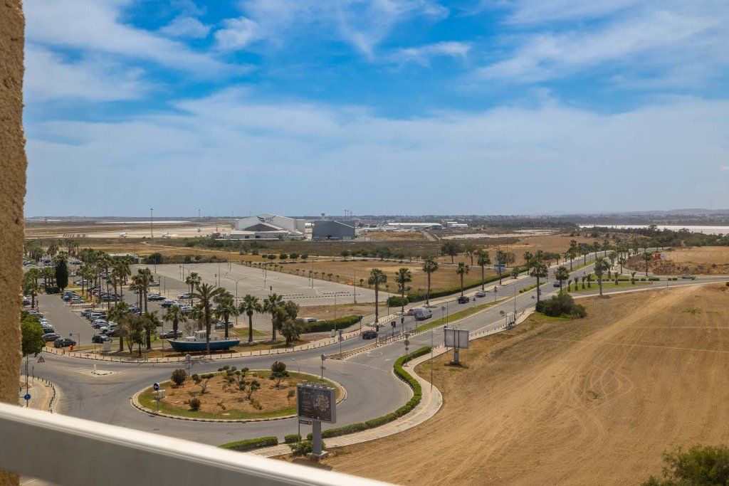 Апартаменты в Ларнаке, Кипр, 89 м² - фото 13