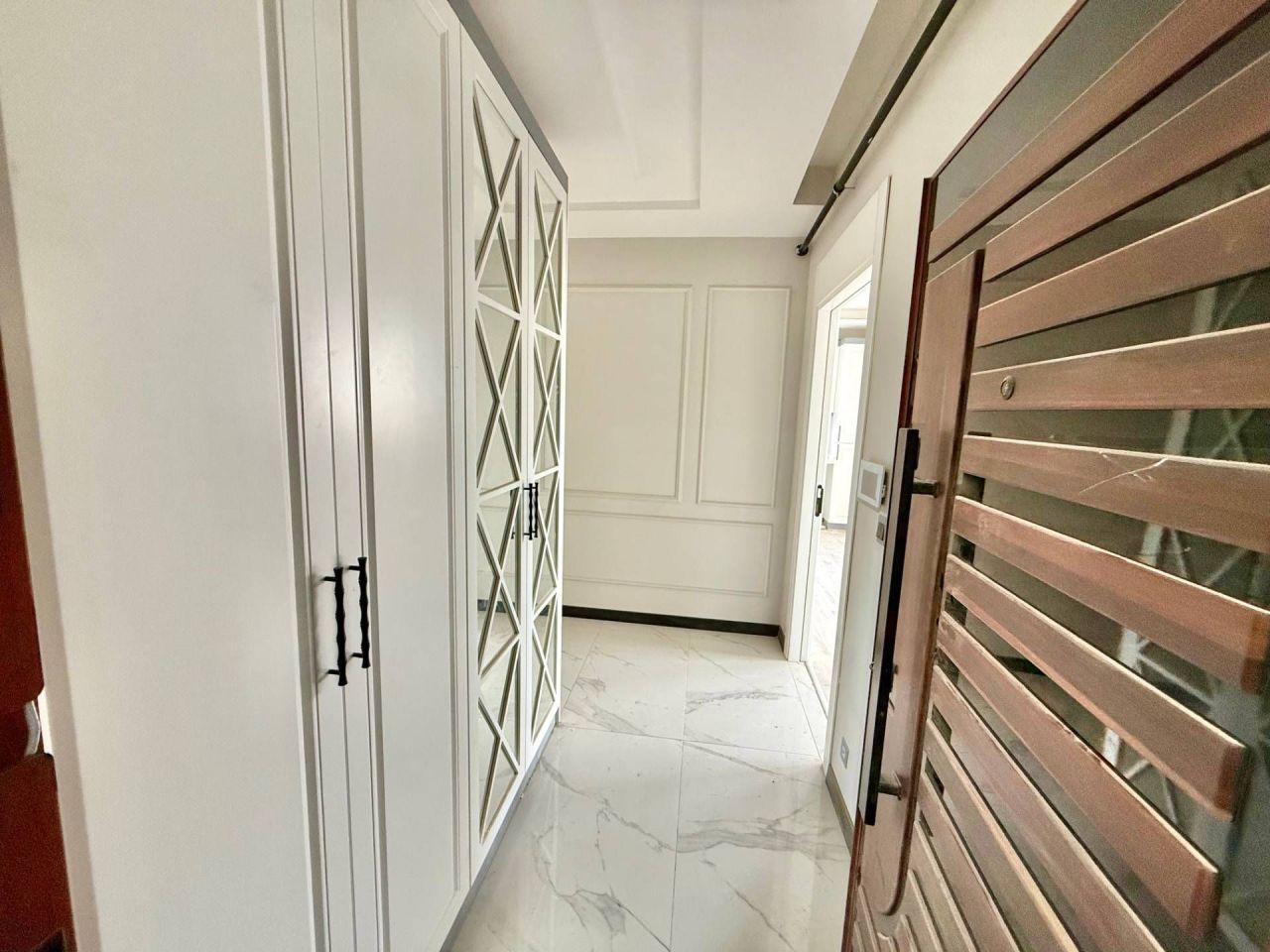 Квартира в Мерсине, Турция, 95 м² - фото 1