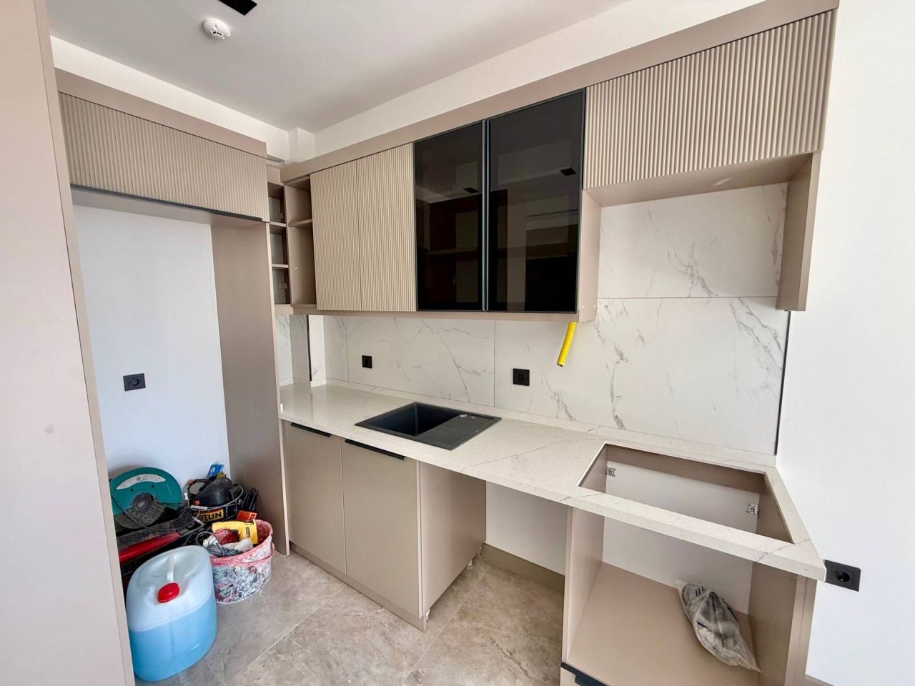 Квартира в Мерсине, Турция, 65 м² - фото 1