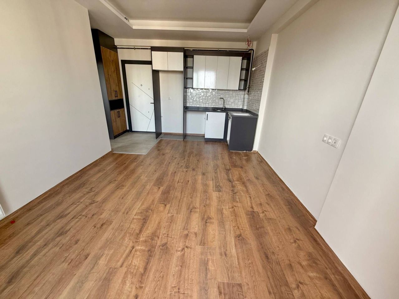 Квартира в Мерсине, Турция, 55 м² - фото 1